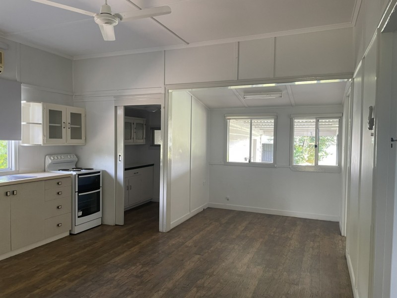 38 Youngman Street, Kingaroy QLD 4610