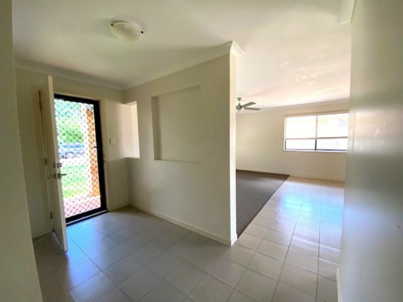 24 King street, Memerambi QLD 4610