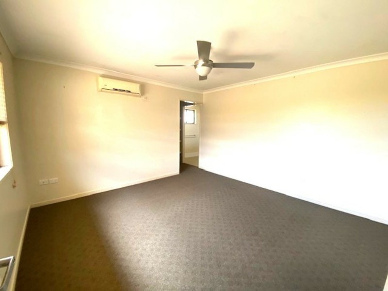 24 King street, Memerambi QLD 4610