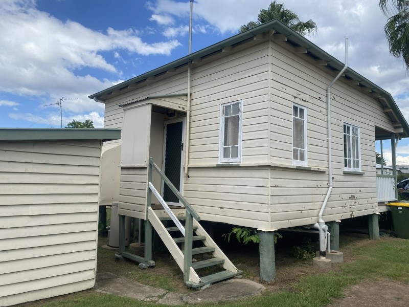 75 Edward street, Wondai QLD 4606