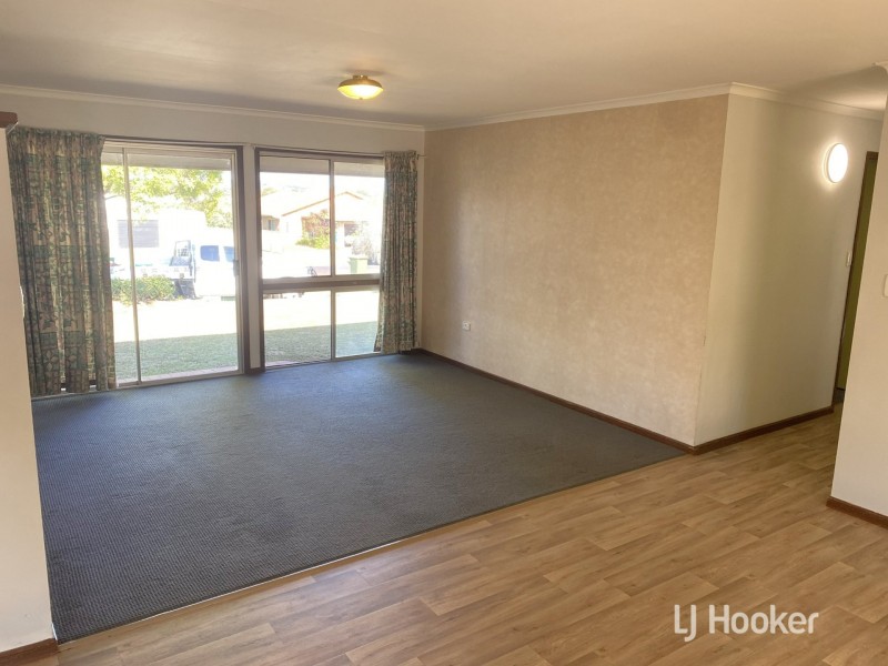 7 Windsor Circle, Kingaroy QLD 4610