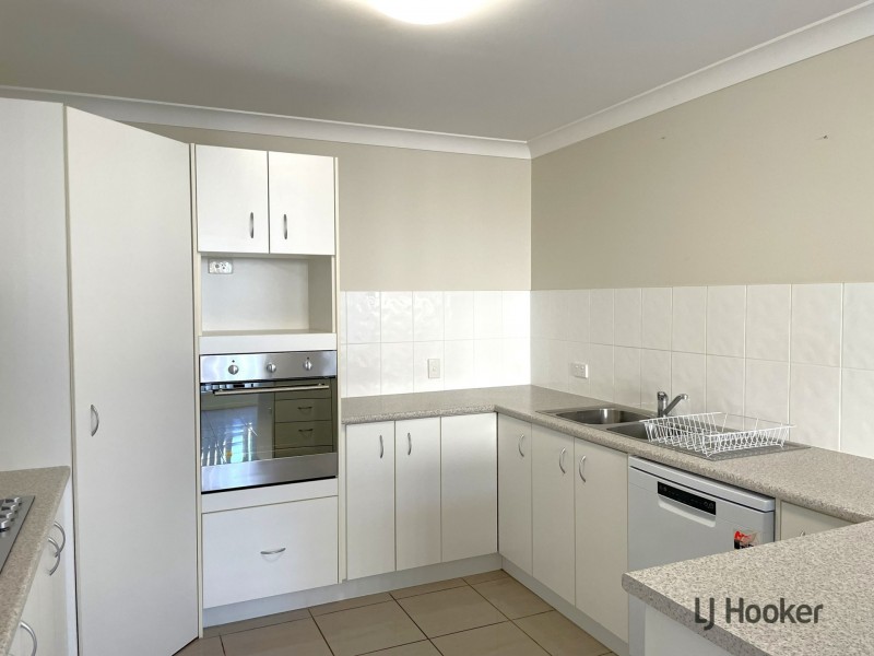 17A Parkside Drive, Kingaroy QLD 4610