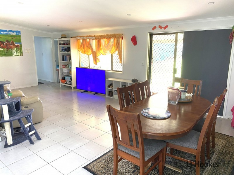 42 HODGE STREET, Kingaroy QLD 4610