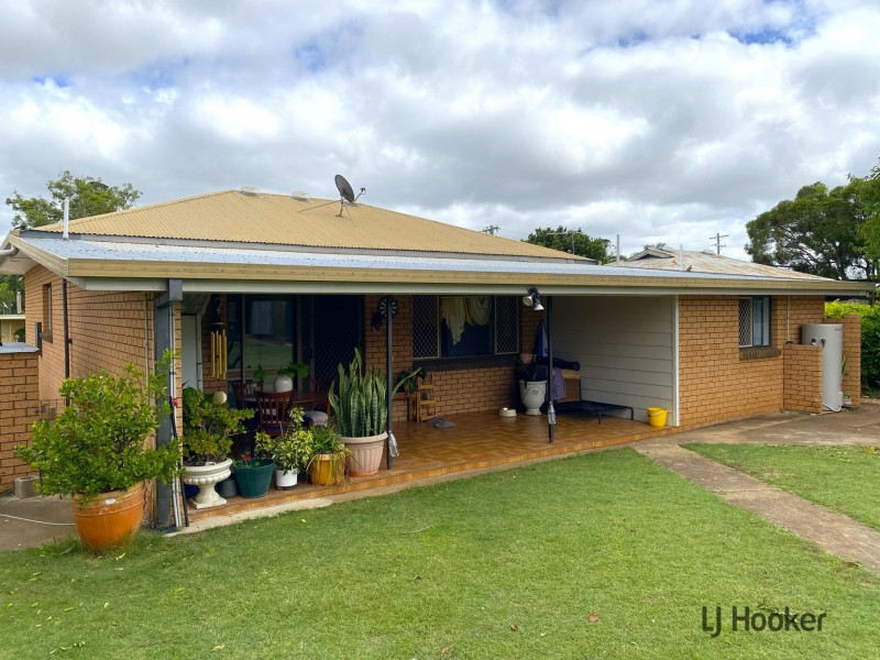 42 HODGE STREET, Kingaroy QLD 4610
