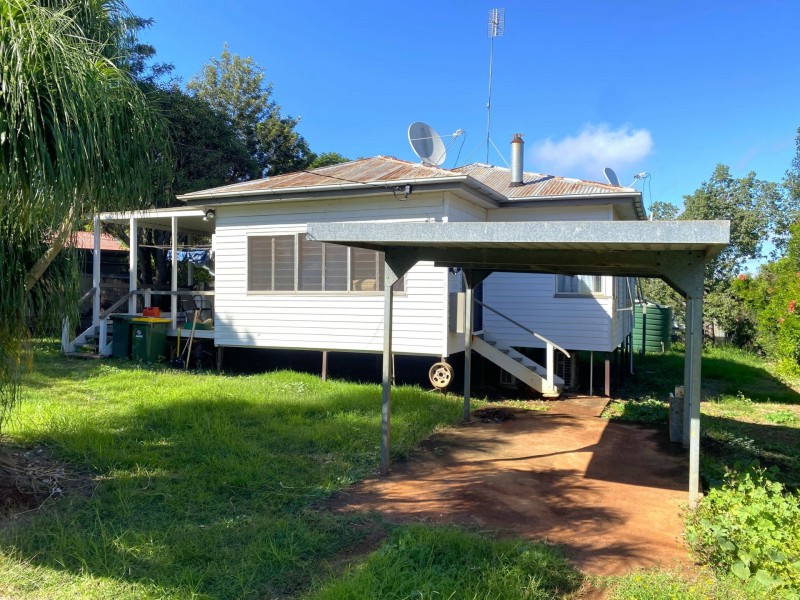 16 Phillips Street, Tingoora QLD 4608