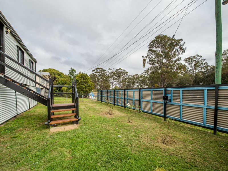 70 Ivory Street, Wondai QLD 4606