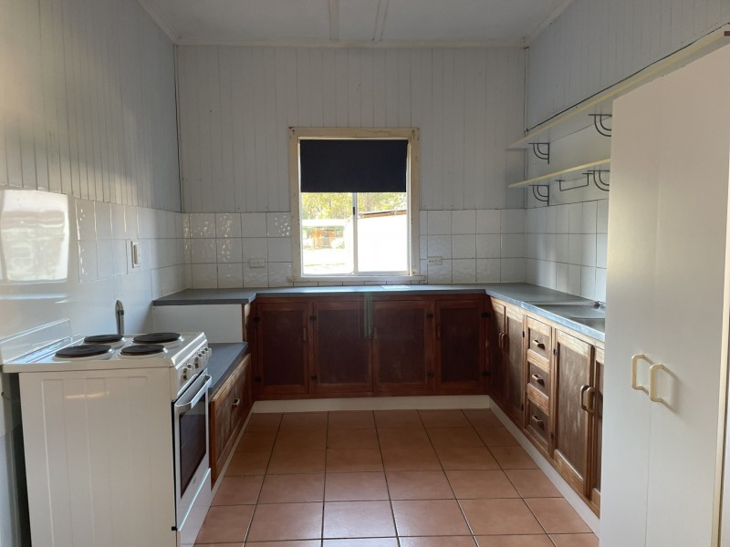 14 Reen Street, Kingaroy QLD 4610