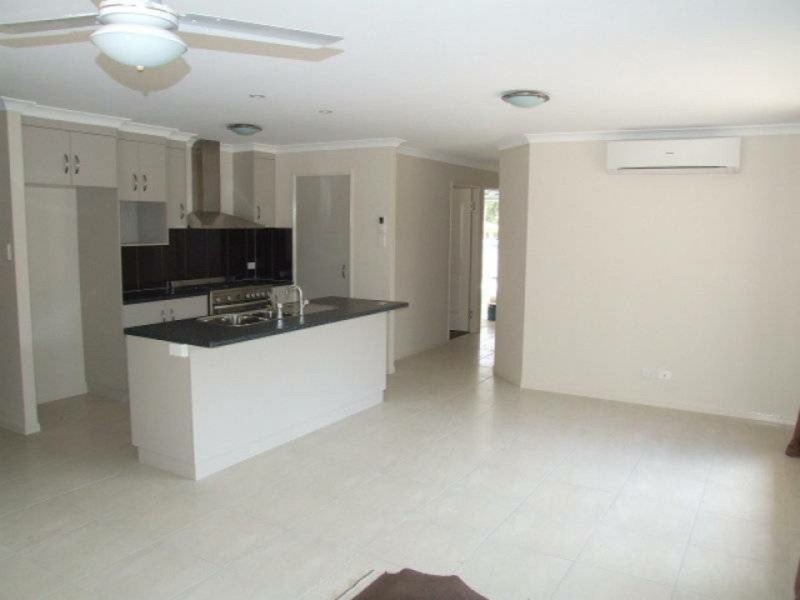 33 McLucas, Wondai QLD 4606