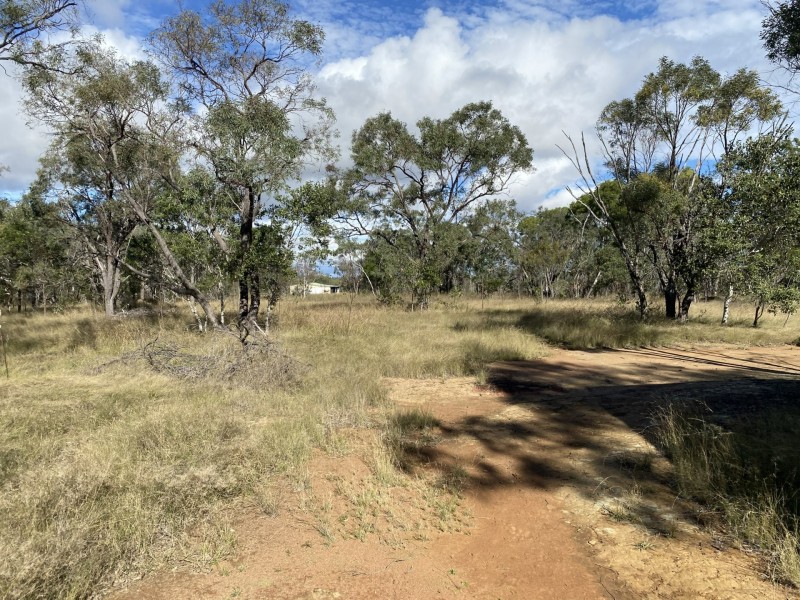 354 Shellytop Road, Durong QLD 4610