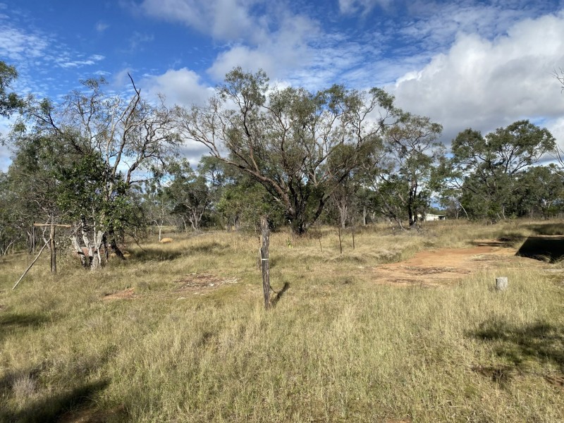 354 Shellytop Road, Durong QLD 4610