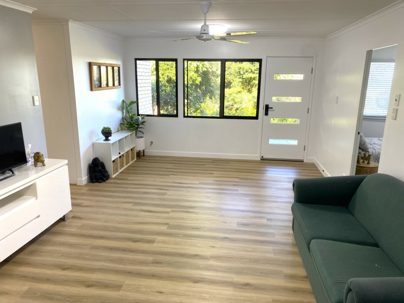 27 Ferne Road, Kingaroy QLD 4610
