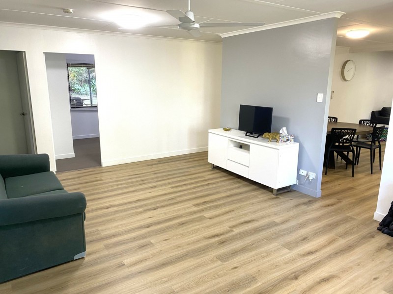 27 Ferne Road, Kingaroy QLD 4610