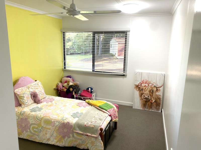 27 Ferne Road, Kingaroy QLD 4610