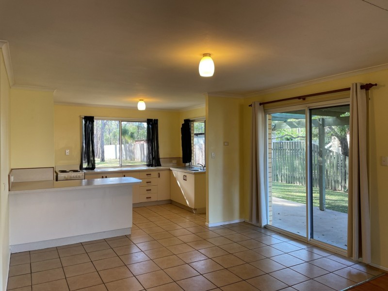 8 Knight Street, Kingaroy QLD 4610