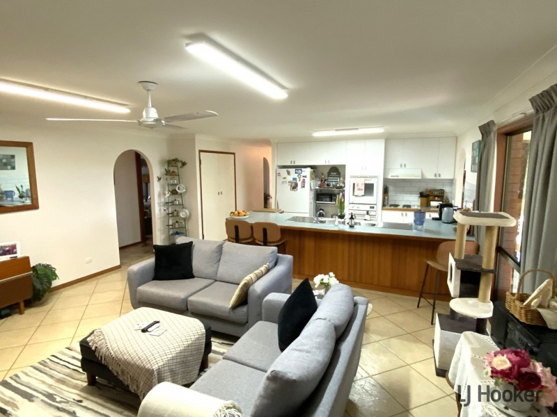 18 Lister Court, Kingaroy QLD 4610