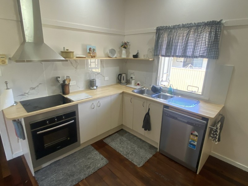 28 Edward Street, Wondai QLD 4606