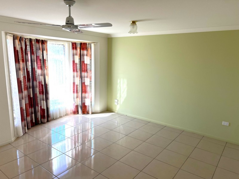 40 Grant Crescent, Wondai QLD 4606