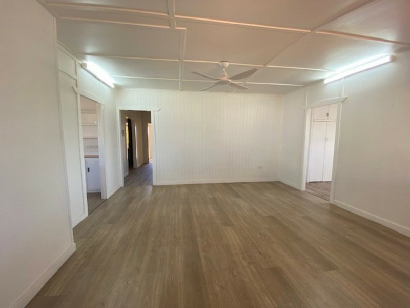 82 Logans Road, Wooroolin QLD 4608