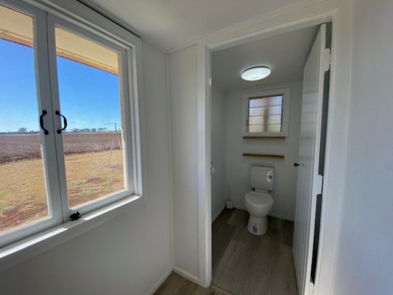 82 Logans Road, Wooroolin QLD 4608