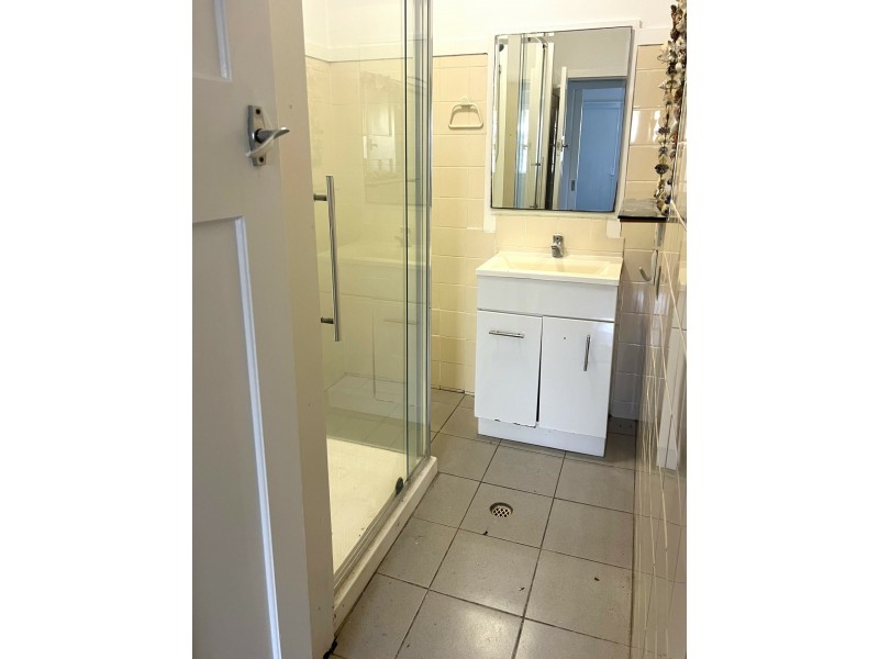 1 Clark Close, Kingaroy QLD 4610