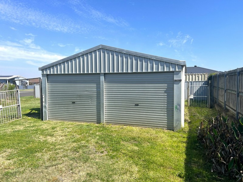 1 Clark Close, Kingaroy QLD 4610