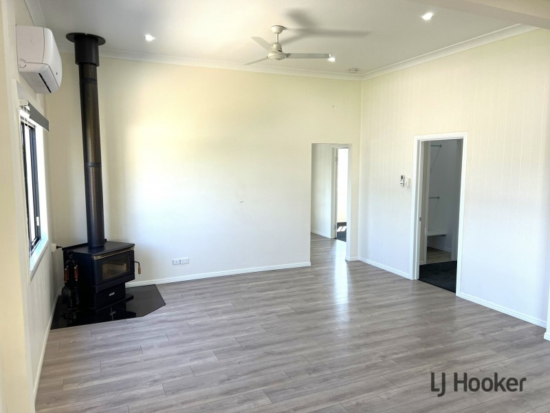 10 Gooyong Street, Kingaroy QLD 4610