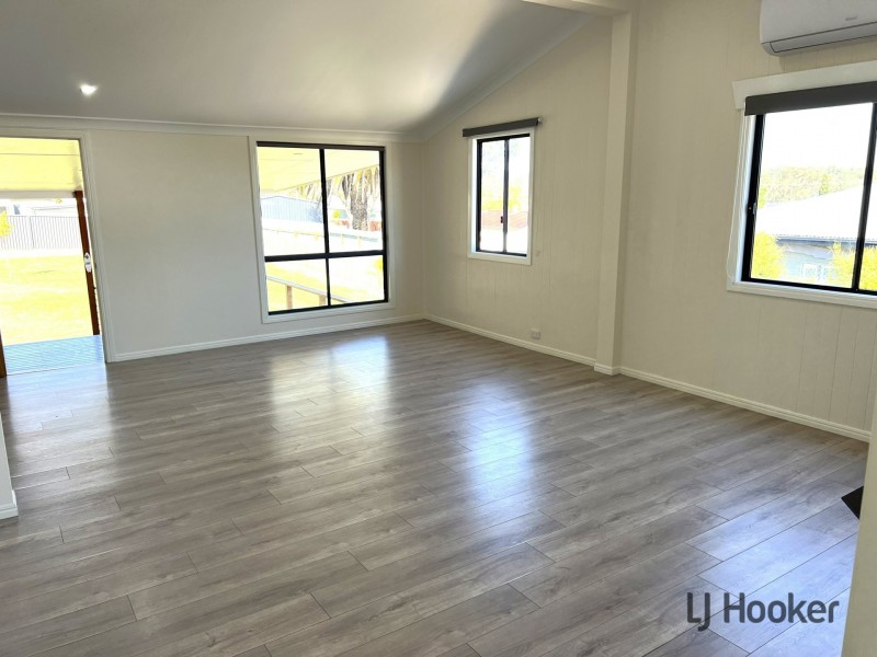 10 Gooyong Street, Kingaroy QLD 4610
