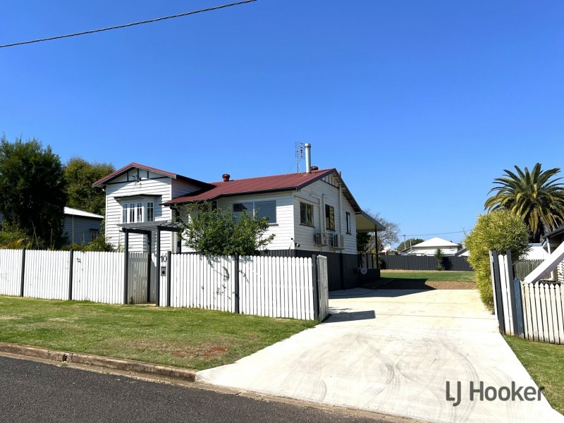 10 Gooyong Street, Kingaroy QLD 4610
