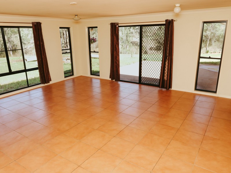 408 Hamilton Road, Nanango QLD 4615