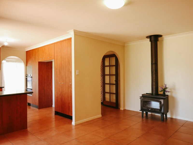408 Hamilton Road, Nanango QLD 4615