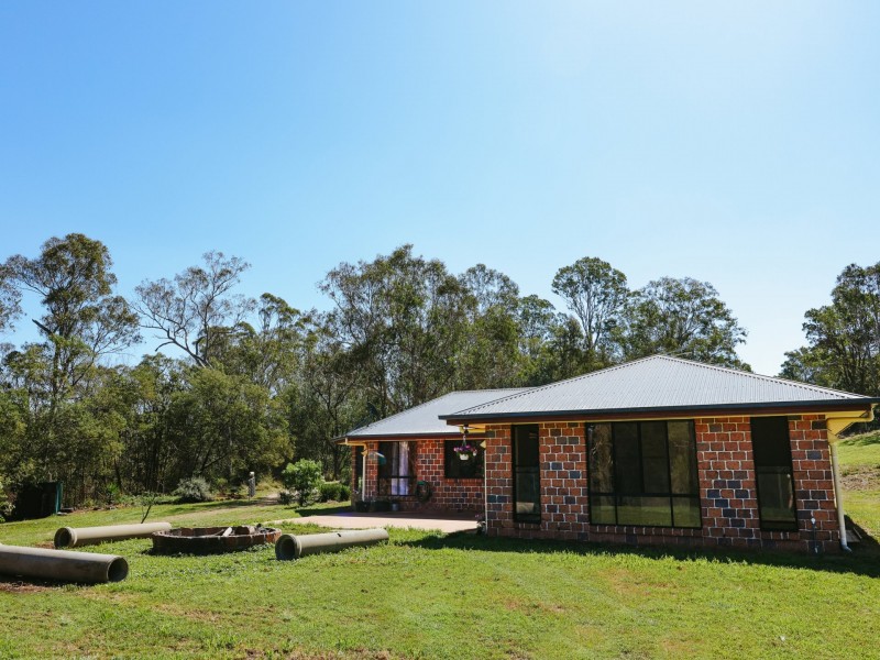 408 Hamilton Road, Nanango QLD 4615
