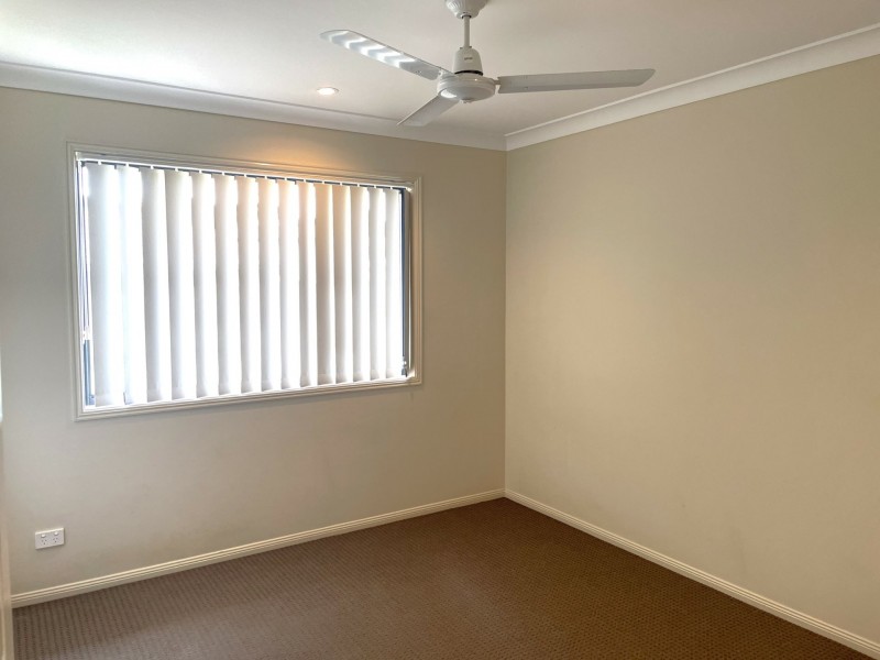 27 Banksia Drive, Kingaroy QLD 4610