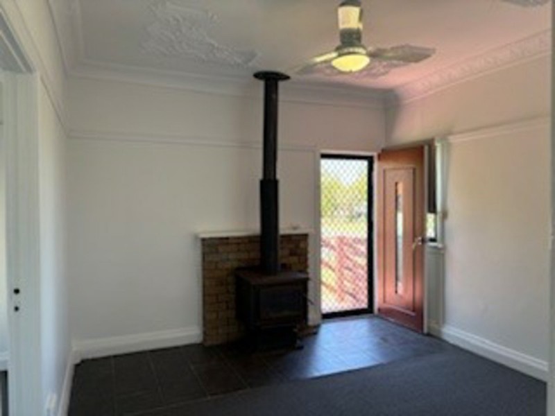 1 Clark Close, Kingaroy QLD 4610