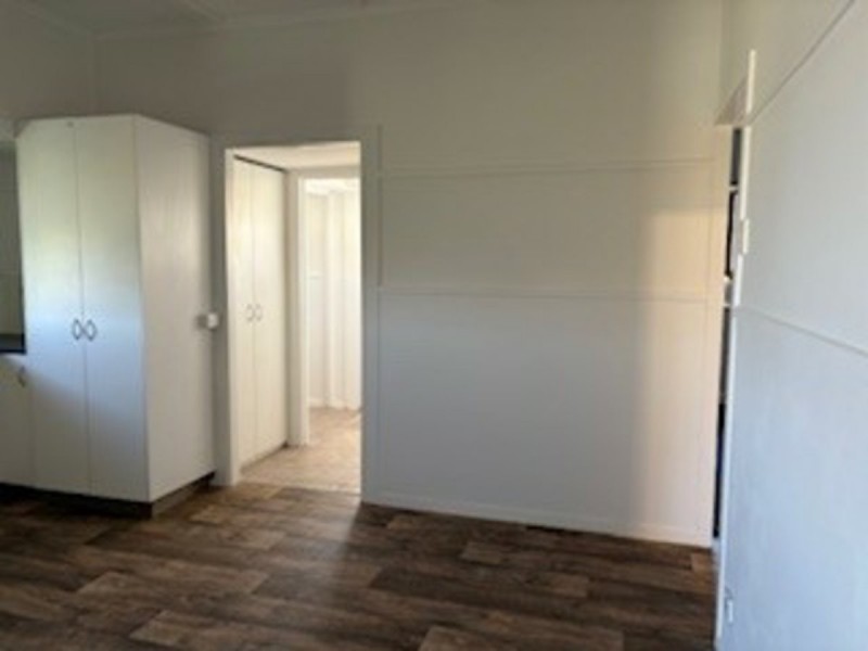 1 Clark Close, Kingaroy QLD 4610