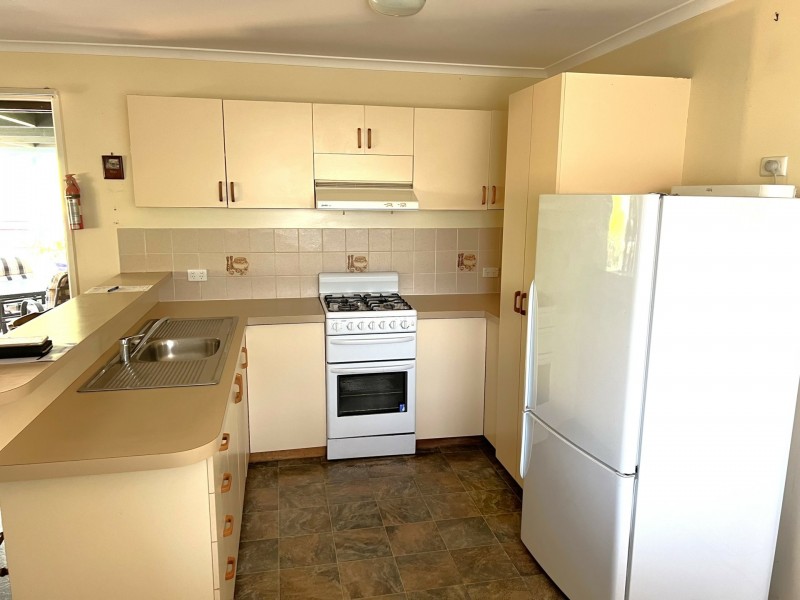 24 Nolan Drive, Kingaroy QLD 4610