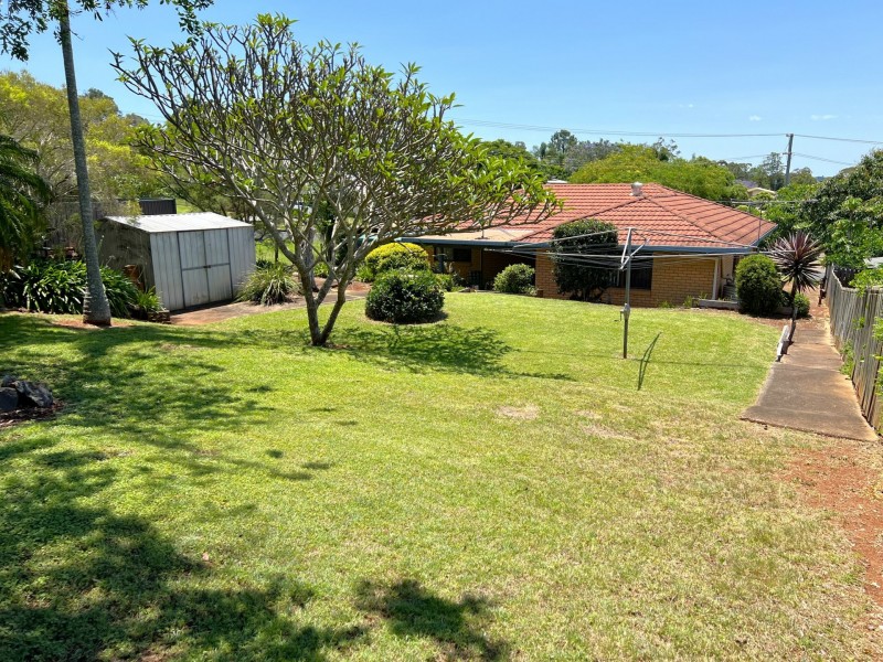 24 Nolan Drive, Kingaroy QLD 4610