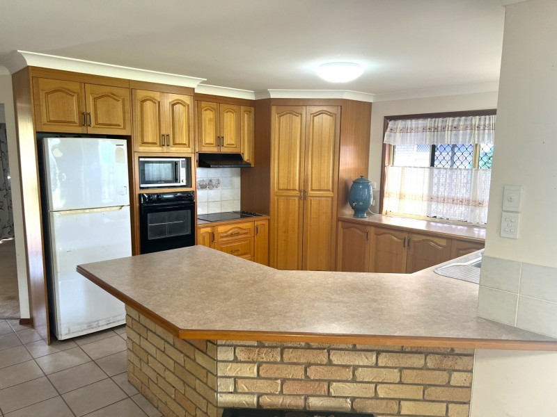 53 Cowie Drive, Kingaroy QLD 4610