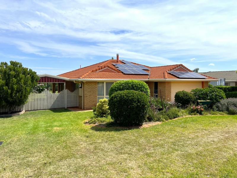 53 Cowie Drive, Kingaroy QLD 4610