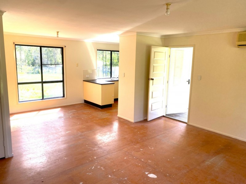 18 Hustons Road, Wondai QLD 4606