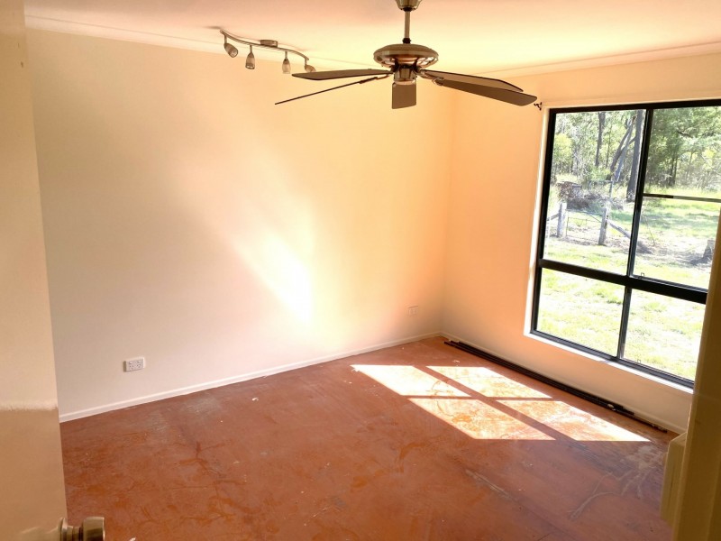 18 Hustons Road, Wondai QLD 4606