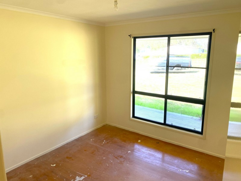 18 Hustons Road, Wondai QLD 4606