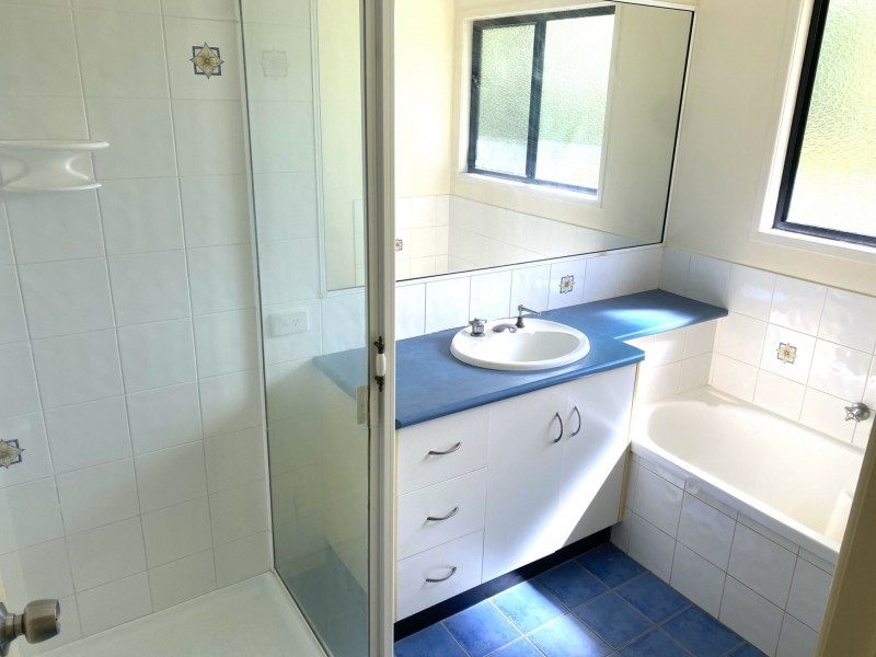 18 Hustons Road, Wondai QLD 4606