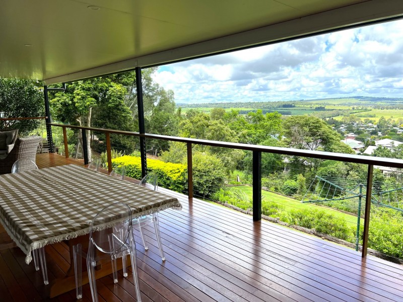 17 Coral Street, Kingaroy QLD 4610