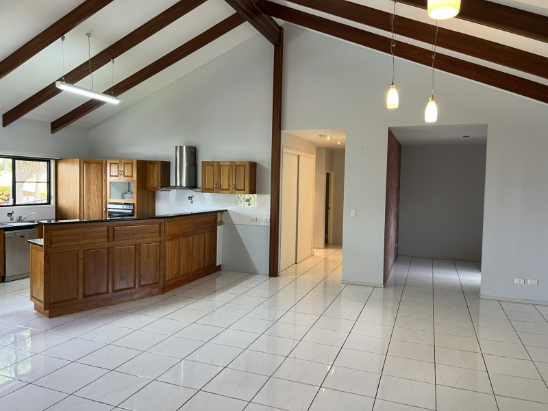 1 Adermann Drive, Kingaroy QLD 4610
