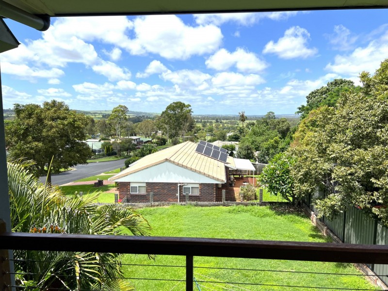 1 Adermann Drive, Kingaroy QLD 4610