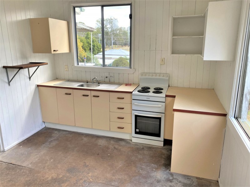 53 Edward Street, Wondai QLD 4606