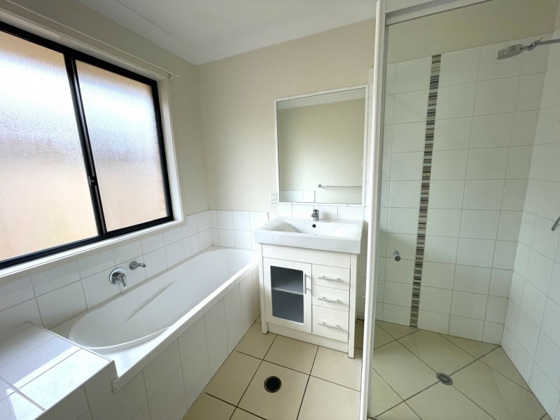 17 Lara Court, Kingaroy QLD 4610
