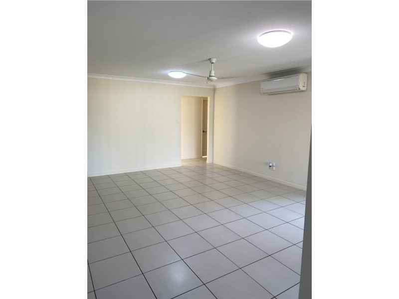 17 Oasis Drive, Kingaroy QLD 4610