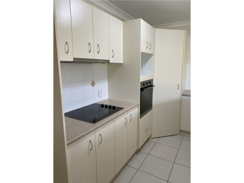 17 Oasis Drive, Kingaroy QLD 4610