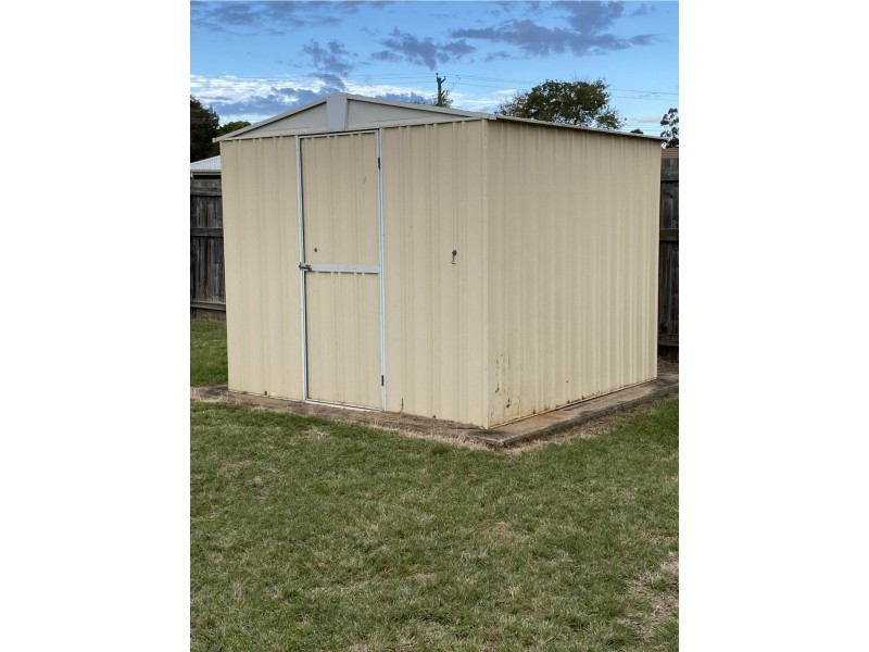 17 Oasis Drive, Kingaroy QLD 4610